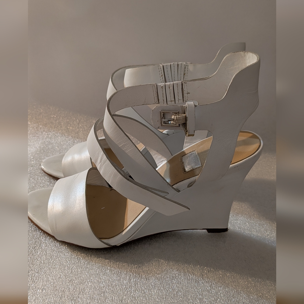 Guess Marciano Elegant White Wedge Sandals